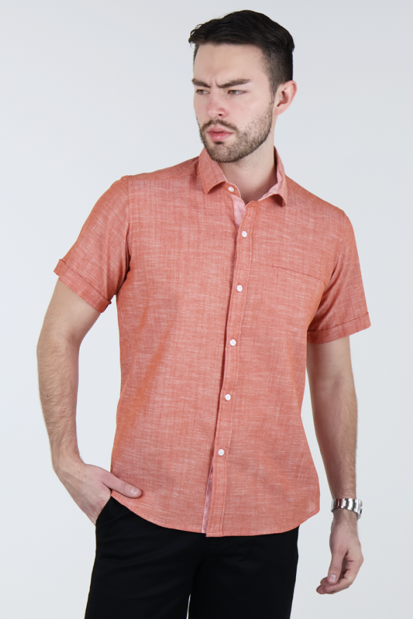 Camisa Con Bolsa Oculta Hombre Color Salmón Manga Corta Diseño Moderno